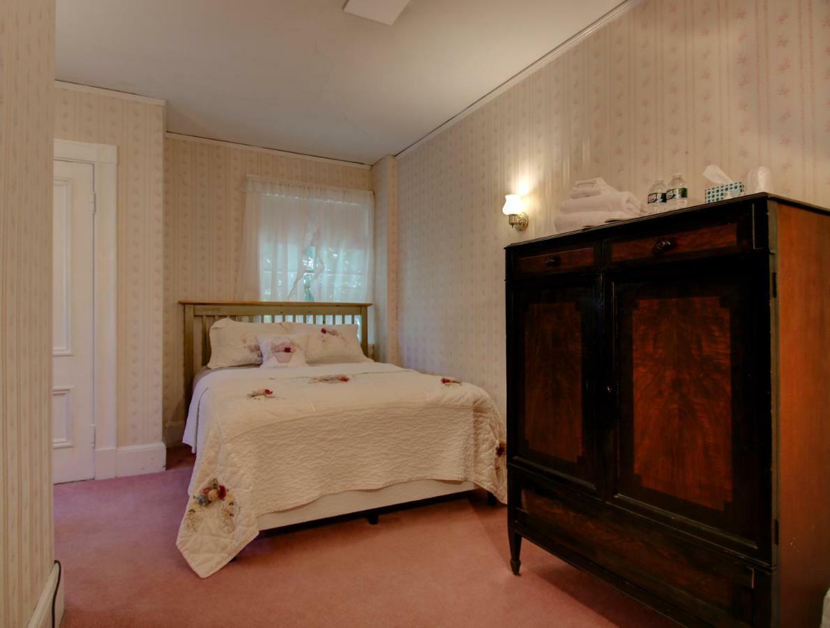 Manchester-by-The-Sea Old Corner Inn מראה חיצוני תמונה