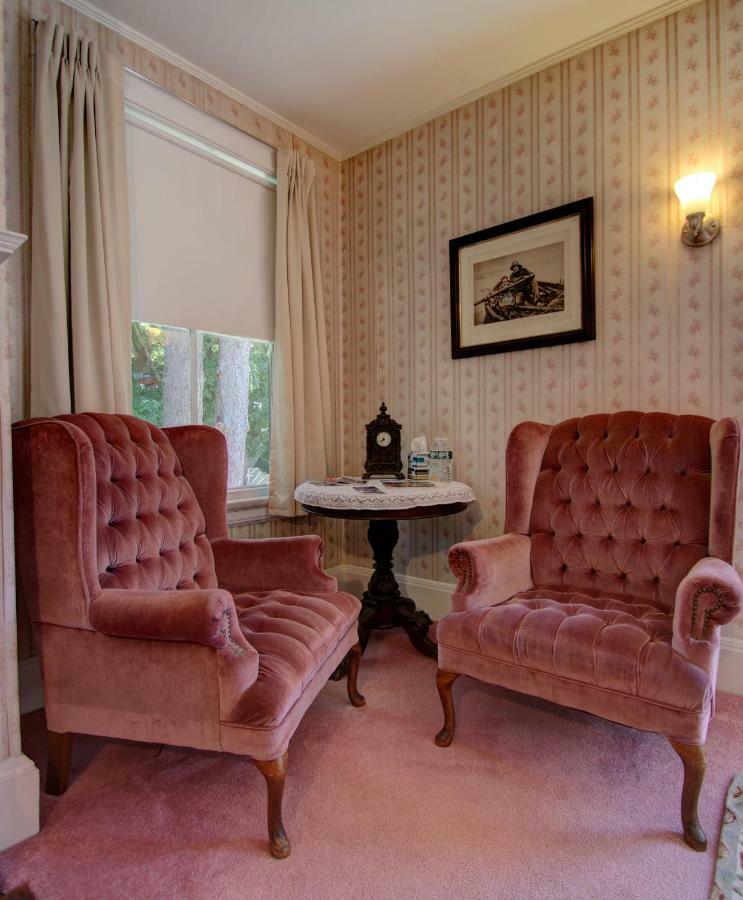 Manchester-by-The-Sea Old Corner Inn מראה חיצוני תמונה